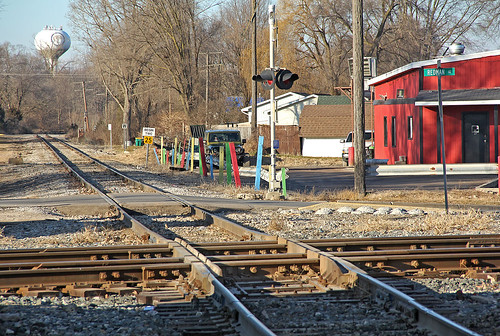 milanmichigan railroaddiamonds norfolksouthern annarborrailroad tracks railroadtracks