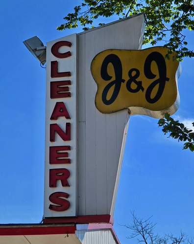 J&J Cleaners, Brunswick, ME | by Robby Virus