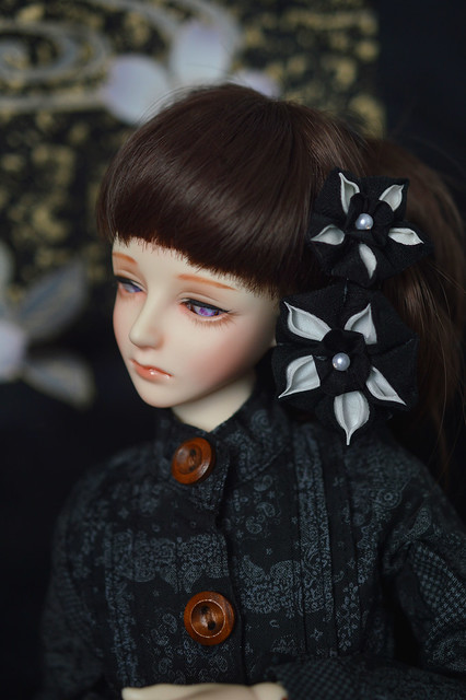 Hydrangea Pink and Star Black: new clothes and kanzashi for 1/4th size BJD.