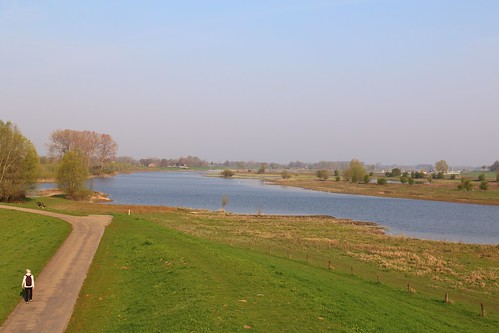 canoneos70d canonefs35mmf28macroisstm ossenwaard deventer paysbas niederlande landscape ijssel uiterwaarden natur nature hiking psp 225faves 275faves 2500views 325faves 5000views 375faves 7500views 400faves