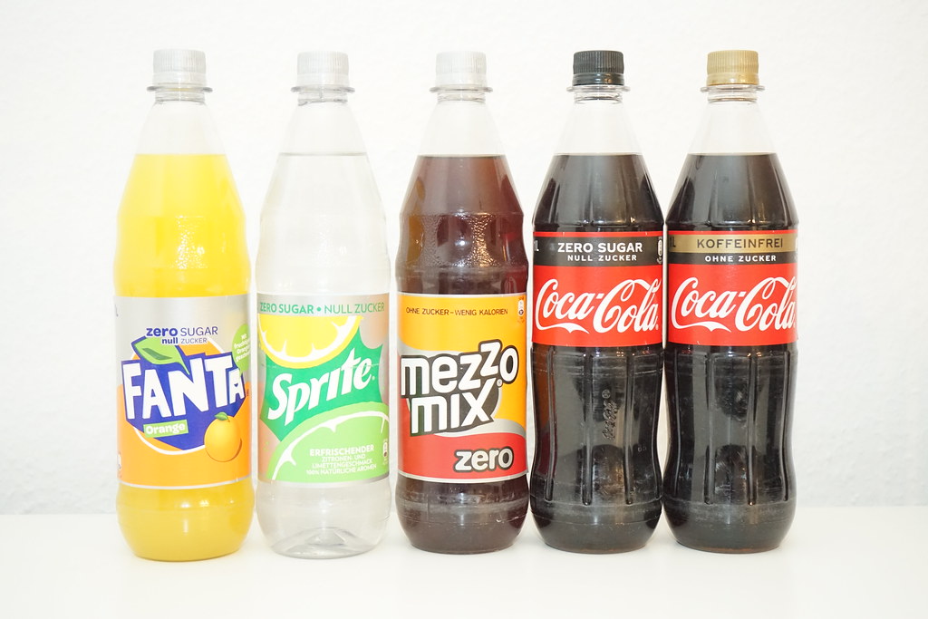 Verkaufstaktik Coca Cola | Coca Cola | Flickr 2019 | Like_the_Grand_Canyon line-up! product