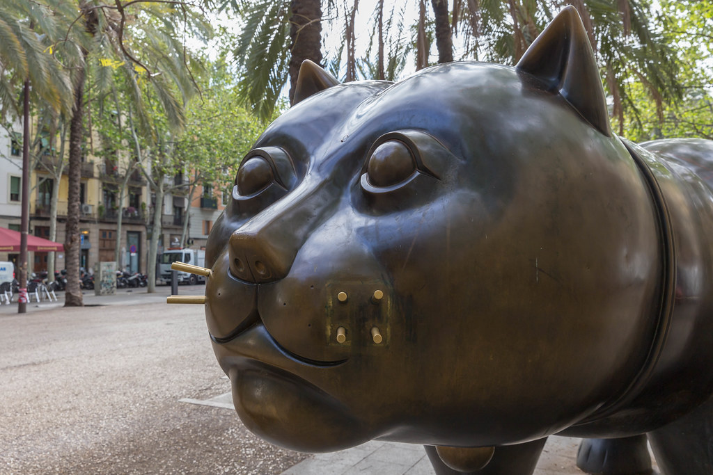Nahaufnahme der dicken Katzenstatue El Gato de Botero mit … - Flickr