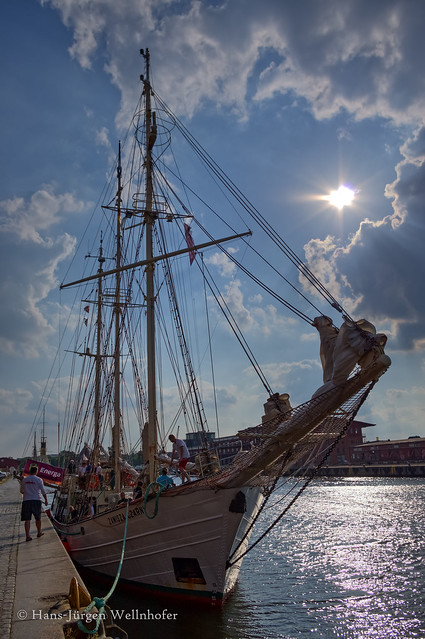 Windjammer im Hafen von Lübeck