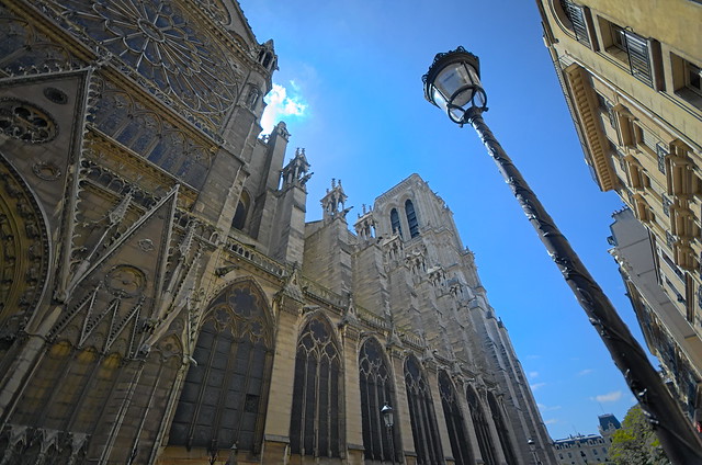 Notre Dame, Paris... lateral view