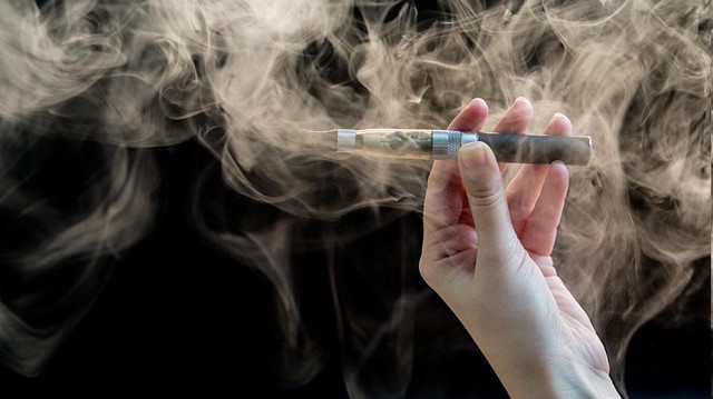 5078 3 disadvantages of e-cigarettes that will shock you 01