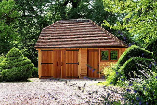 Traditional oak framed garden building