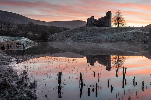 reflection sunrise dumfries castle scottish scotland