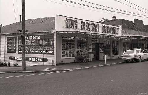 dunedin historic shops 1970s