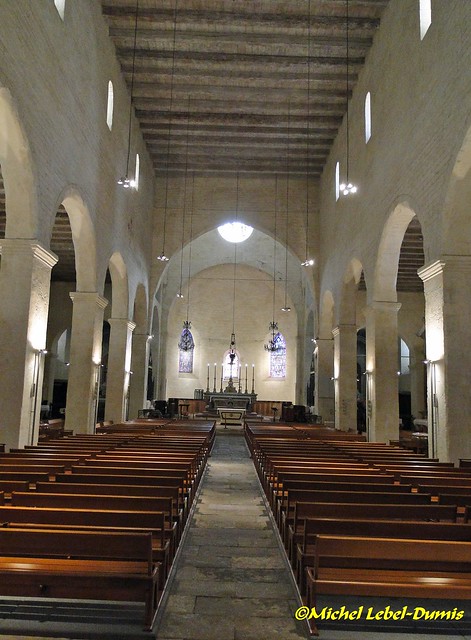 Église Sainte Madeleine - La Nef Centrale