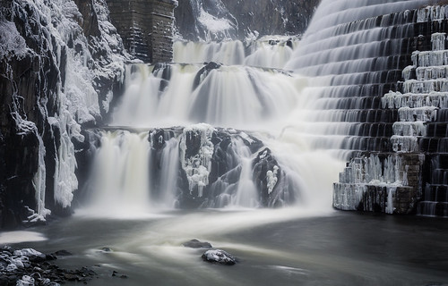 Icy Flow | by JMS2