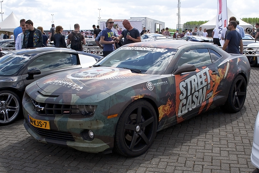 84-KJS-7: Camaro asobak