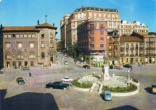 Gijon, place 6 août et rue Fernández domicile. ESPAGNE | by Mémoire2cité Vol 34