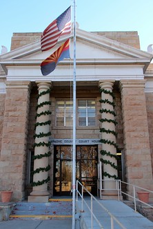 historiccourthouse courthouse apachecountycourthouse classicalrevivalstyle stjohns apachecounty arizona