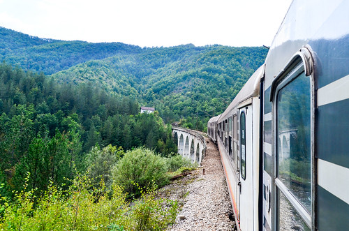 balkans barbelgradetrain bosniaandherzegovina europe serbia train