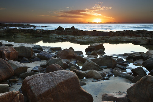 australia queensland sunshinecoast pointarkwright landscape seascape sun sunrise sky clouds sea ocean water rocks sand rockpool beach