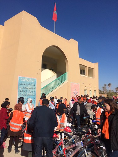 4ltrophy raid solidaire aventure merzouga maroc leparisienetudiant enfantsdudésert humanitaire vélo norauto