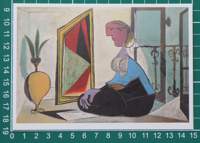 Postcard [verso] Pablo Picasso - Femme au miroir (c.1937)