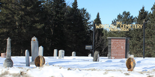 canada québec quebec qc winter hiver neige snow easterntownships cantonsdelest estrie cemetery cimetière