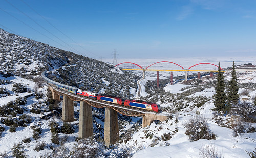 kyfera hellassprinter trainose railway train adtranz viaduct snow ic52