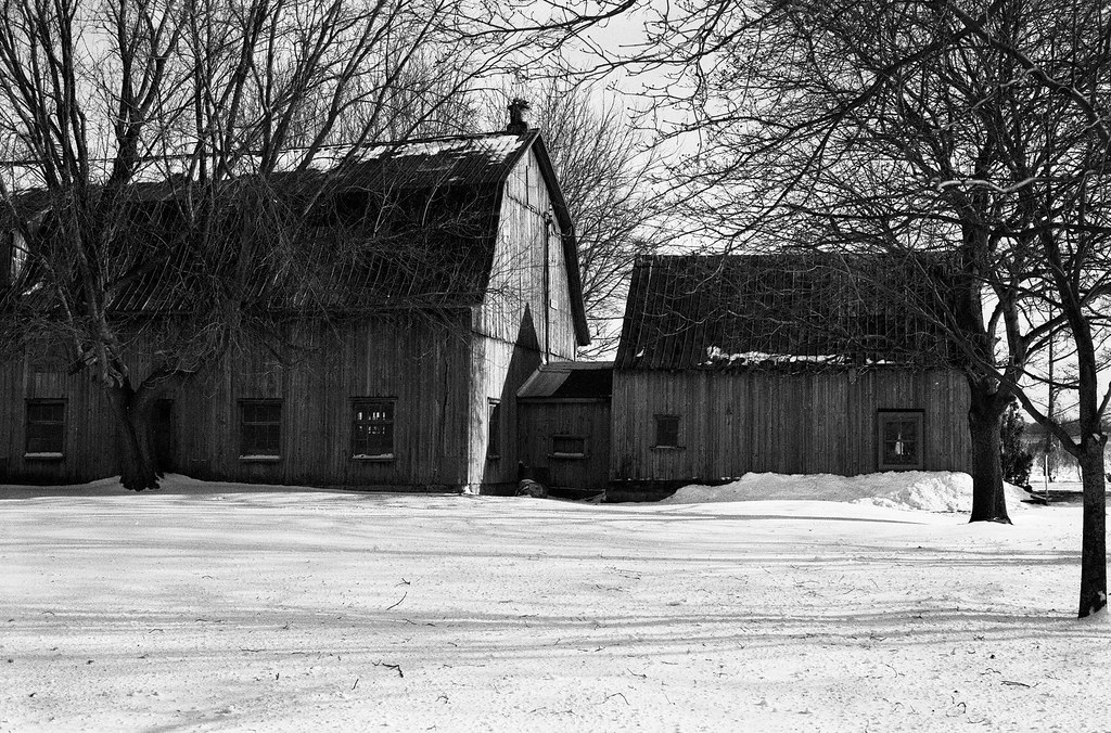 Snowy Barn No.1