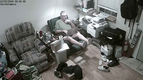 IPCamera alarm:InsideCamera detected alarm at 2018-12-22 20:43:38 | by inside.camera