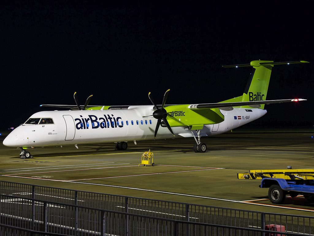 Air Baltic | Bombardier DHC-8-402Q Dash 8 | YL-BAF