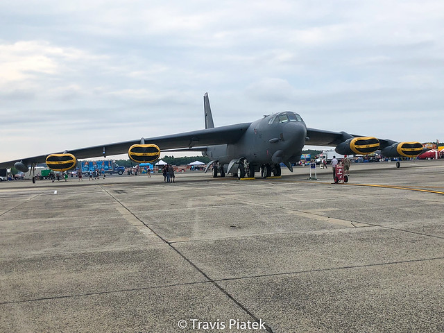 USAF –  Boeing B-52H Stratofortress 61-0017 @ Westover