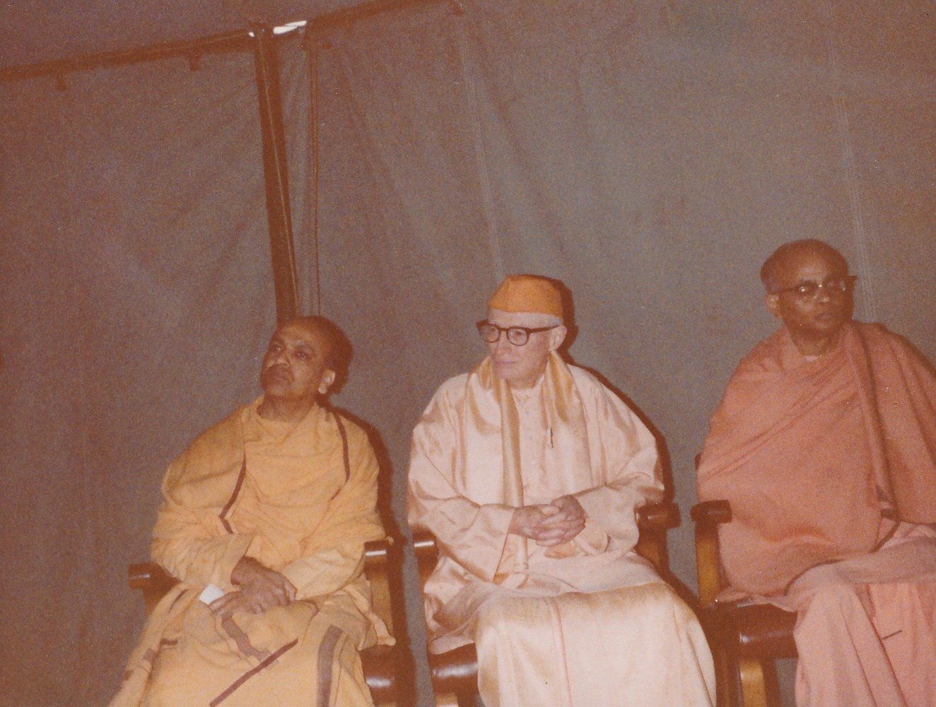 Olema Swami Prabuddhananda Swami Chidrupananda Swami Shraddhananda