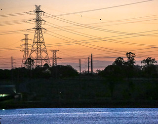 Sunset skyline over Swanbank Lake, Ipswich. 4306
