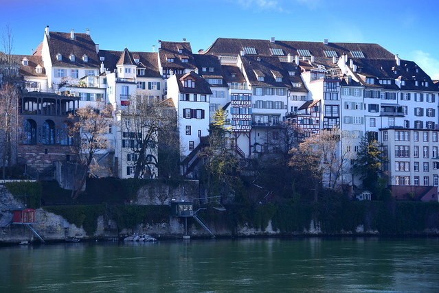 am Rhein 2 (Basel, CH)