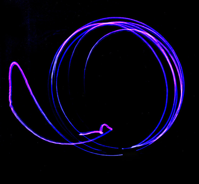 Light painting in blue & pink
