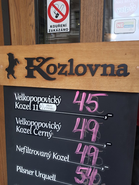 Prague: Kozlovna Apropos Restaurant