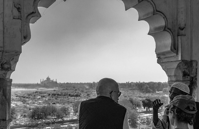 Conversation being had while looking across from Agra fort to the Taj Mahal