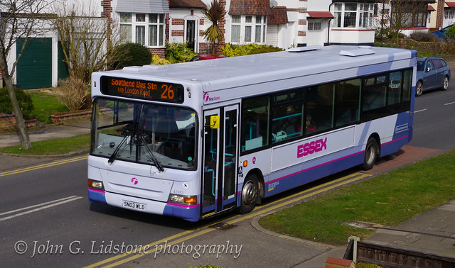 First Essex (Hadleigh) TransBus Dart / Pointer 2 42482, SN03 WLD with incorrect indicator display (service is not via London Road)