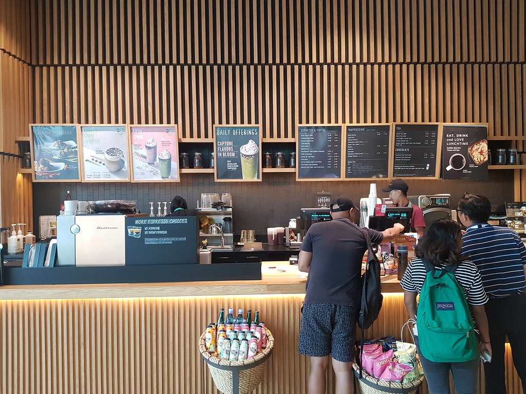 @ Starbucks at UOA Business Park, Shah Alam
