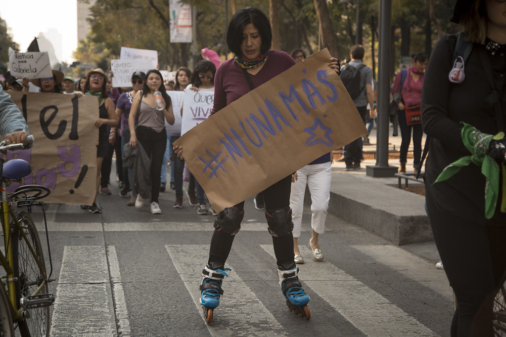 Marcha contra secuestros y feminicidio en CDMX | Flickr