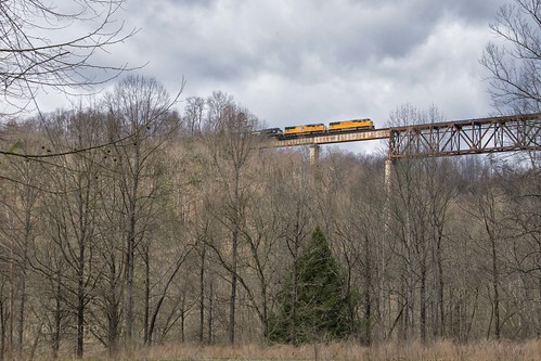 cnotp helenwood norfolksouthern railroads sd70mac tennessee unionpacific bridge elavation train