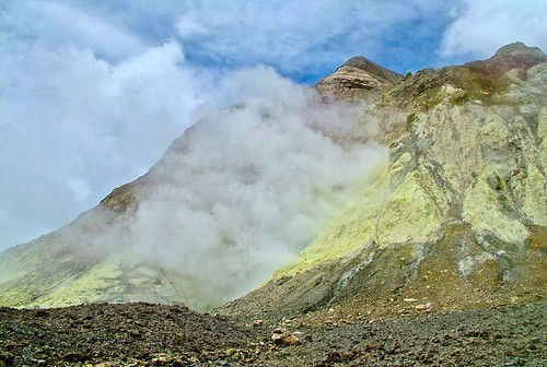 Fumaroles, White Island, Bay of Plenty, North Island, New Zealand | by susiefleckney