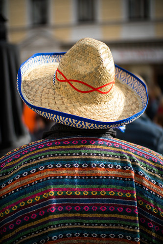 Person with Mexican poncho and sombrero | Canon EOS M50 and … | Flickr