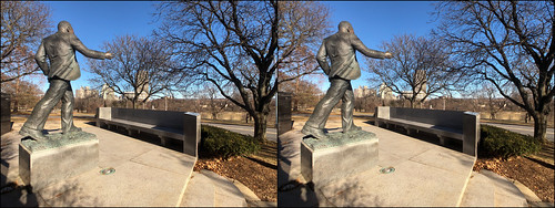 stereophotography crossview crossviewstereo 3d 3dphoto mlk mlkj mlkjr martinlutherking martinlutherkingjr lincolnparkalbany albany albanyny