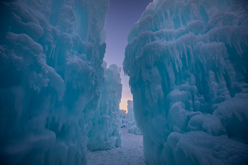 hdr landscape winter lakegeneva wisconsin alwaysmoving sunrise icecastles icecastle jeffgoldbergphotography ice