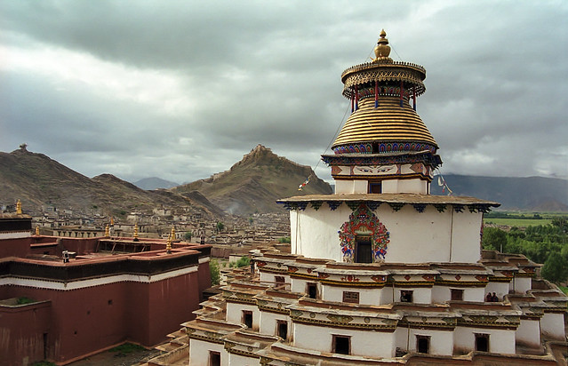 Gyangze, Tibet, 2000 (film)