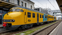 NSM (ex NS) 876 resting at Alkmaar railway station