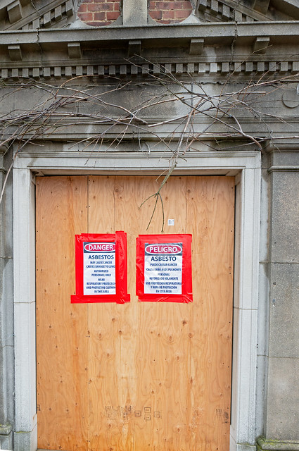 Hull asbestos abatement signs