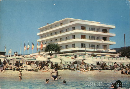 LE LAVANDOU La Residence-Beach Hotel | by Mémoire2cité Vol 34