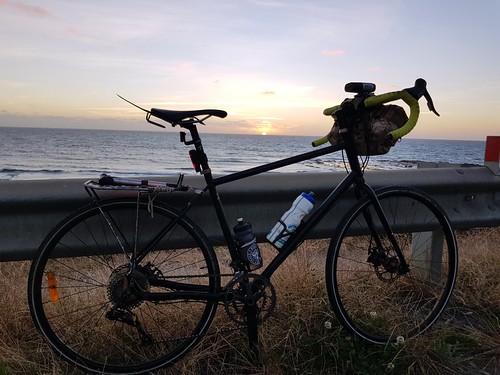bicycle greatoceanroad specializedawol sunrise wearegoingawol aus australia geo:lat=3855027778 geo:lon=14398527778 geo:zip=3232 geotagged lorne victoria