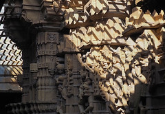 Hindu carvings, Jain temple