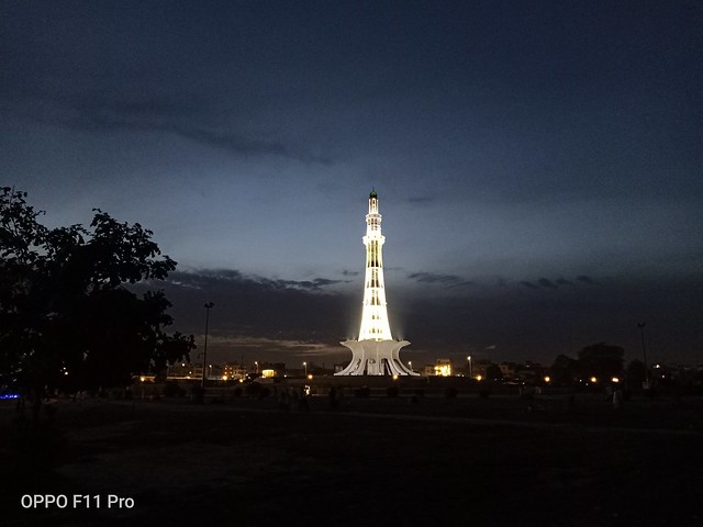 Minera-e-Pakistan at night mobile photography