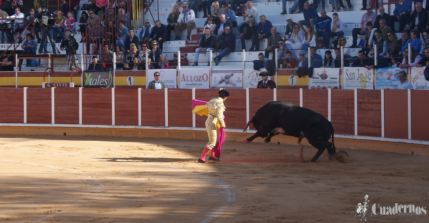 14042019-VII-corrida-benefica-de-toros-celebrada-en-tomelloso-32