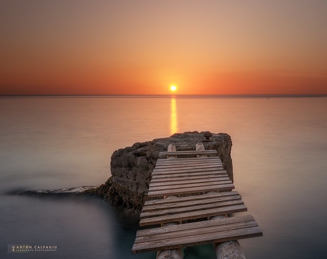 Sunset Cala D'Hort , Ibiza .